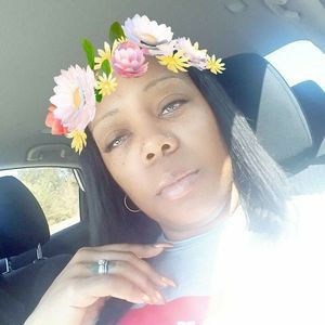 Meet your Posher, Shemika